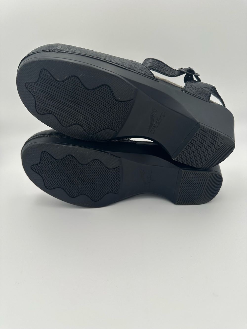 Dansko Sam Embossed Black Floral Mary Jane Women’s Shoes Size EU 42 (US 11-11.5) - Picture 8 of 9